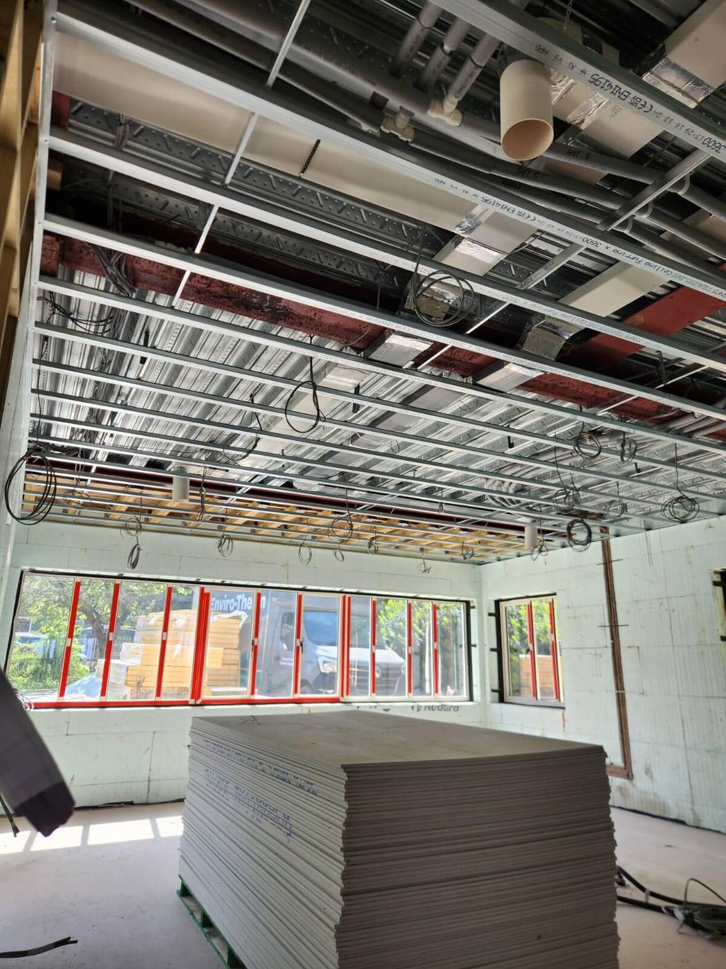 MF ceiling grid and dry lining to new-build flats, Cambridge